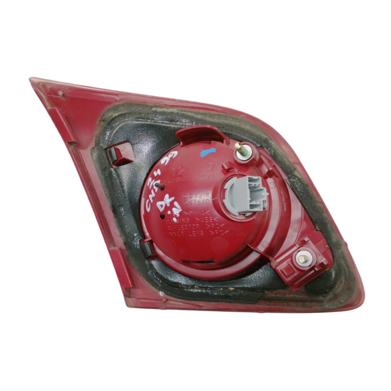 Recambio de piloto trasero derecho interior para mazda 3 berlina (bk) 1.6 16v cat referencia OEM IAM P2913  