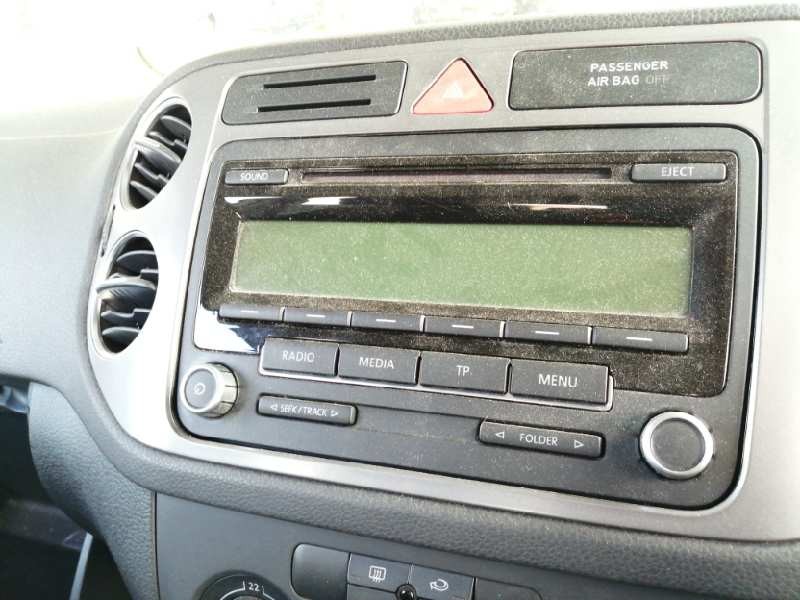 Recambio de sistema audio / radio cd para volkswagen tiguan (5n1) sport referencia OEM IAM 5M0035186AA 8157647202360 