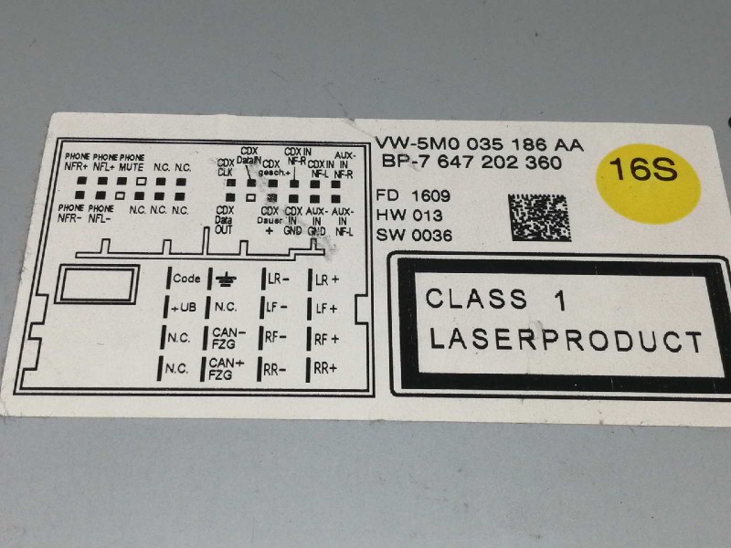 Recambio de sistema audio / radio cd para volkswagen tiguan (5n1) sport referencia OEM IAM 5M0035186AA 8157647202360 