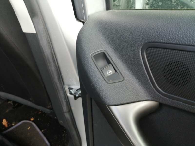 Recambio de mando elevalunas trasero derecho para volkswagen tiguan (5n1) sport referencia OEM IAM 7L6959855B  