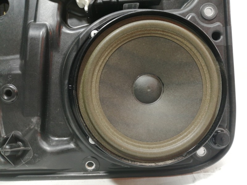 Recambio de elevalunas trasero izquierdo para volkswagen tiguan (5n1) sport referencia OEM IAM 5N0959703B 962622354 5N0839729K