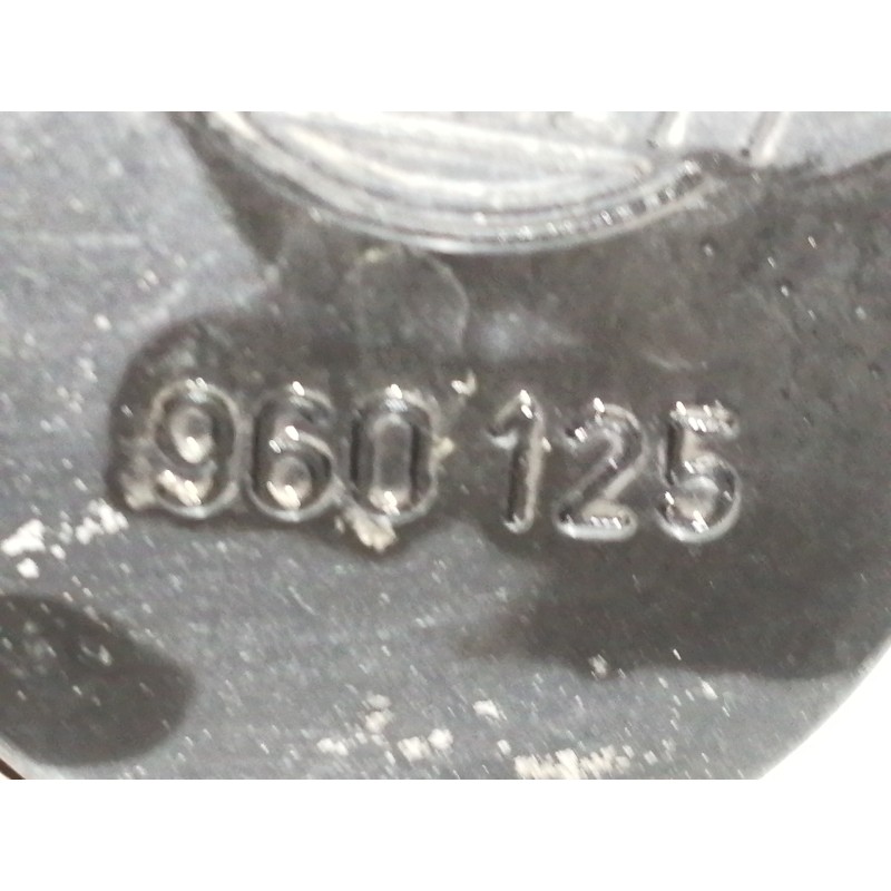 Recambio de faro izquierdo para opel corsa a berlina referencia OEM IAM 960125  