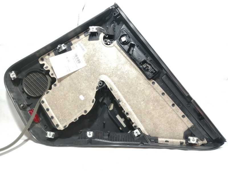 Recambio de guarnecido puerta trasera izquierda para volkswagen tiguan (5n1) sport referencia OEM IAM 5N0839113S  