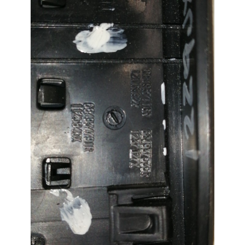 Recambio de mando retrovisor para dacia sandero ambiance referencia OEM IAM 255704649R 684934791R / 684937116R 684937535R