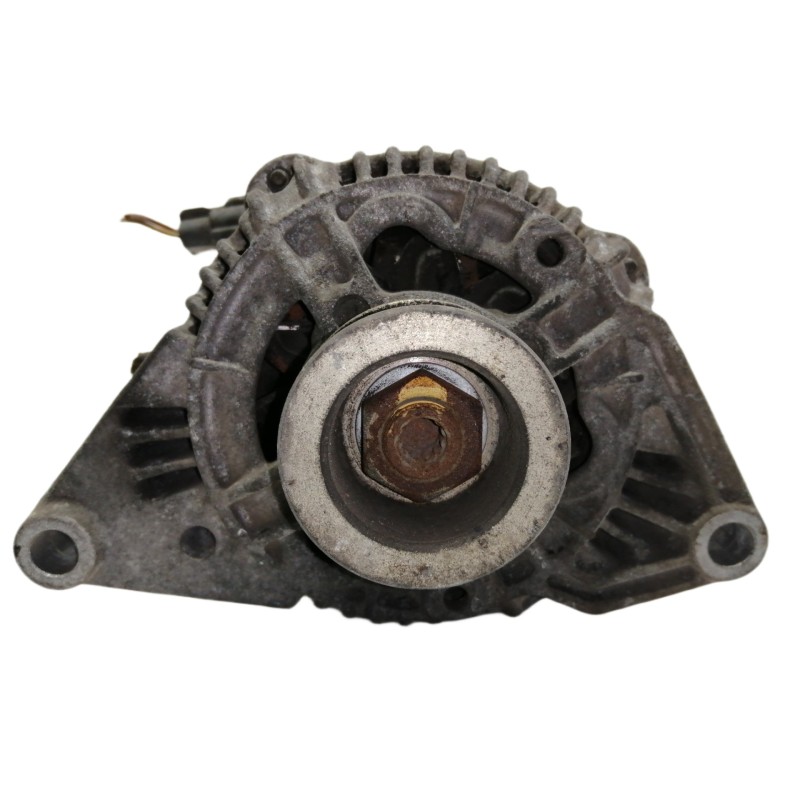 Recambio de alternador para nissan micra (k11) básico referencia OEM IAM 2310054B62  
