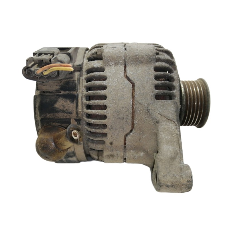 Recambio de alternador para nissan micra (k11) básico referencia OEM IAM 2310054B62  