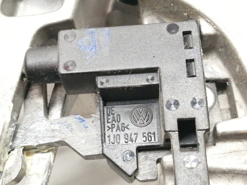 Recambio de palanca freno de mano para seat altea xl (5p5) reference referencia OEM IAM 8J0711303  