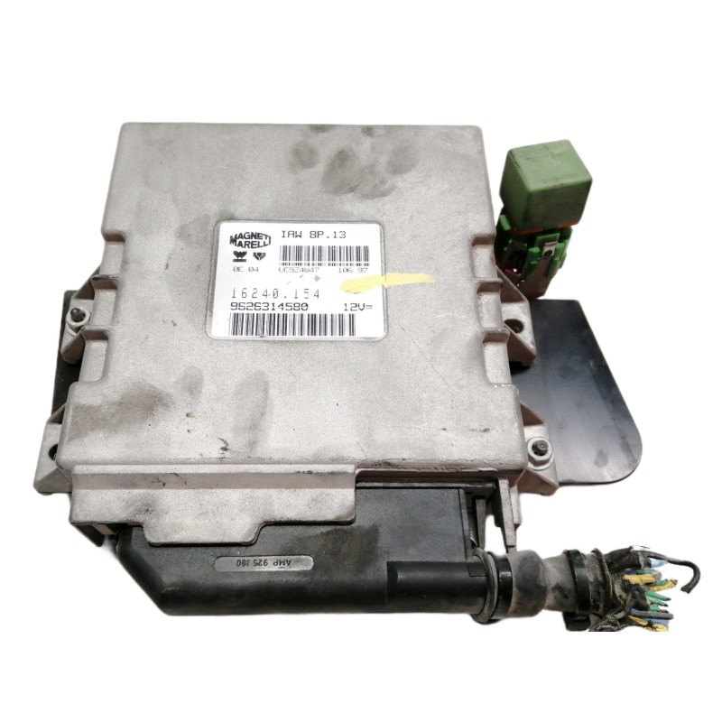 Recambio de centralita motor uce para citroën xantia berlina 1.6 tentation referencia OEM IAM 9626314580 IAW8P13 16240154