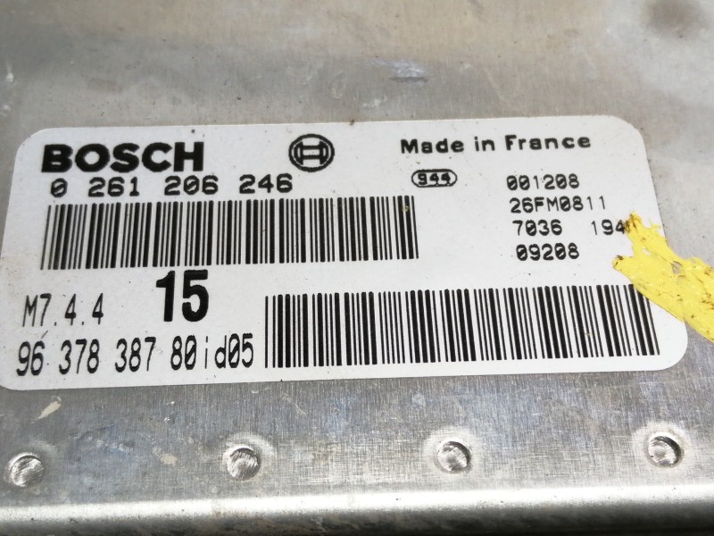 Recambio de centralita motor uce para citroën saxo 1.1 sx referencia OEM IAM 9637838780 0261206246 