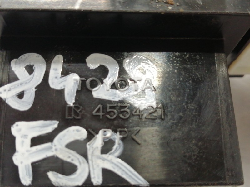 Recambio de moldura para lexus rx 300(mcu35) luxury referencia OEM IAM 5543248070  