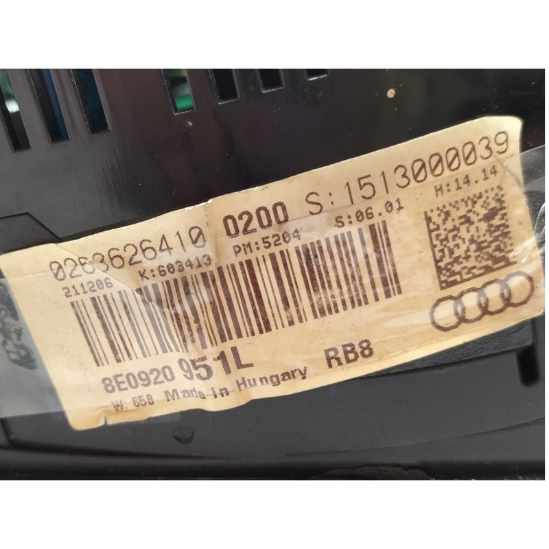 Recambio de cuadro instrumentos para audi a4 avant (8e) 2.0 tdi referencia OEM IAM 8E0920951L  