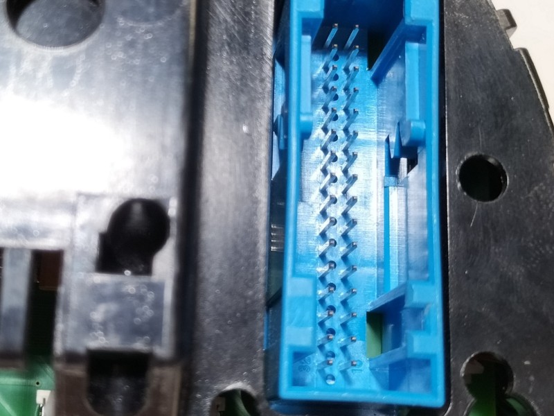 Recambio de cuadro instrumentos para audi a4 avant (8e) 2.0 tdi referencia OEM IAM 8E0920951L  