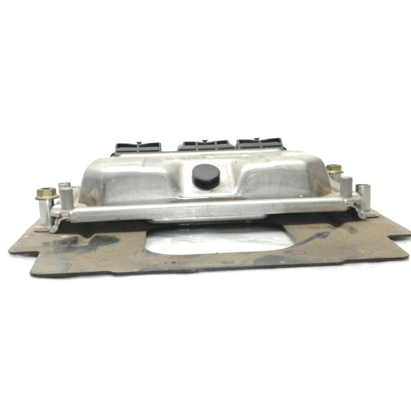 Recambio de centralita motor uce para peugeot 307 break / sw (s1) break xt referencia OEM IAM 0261206943  