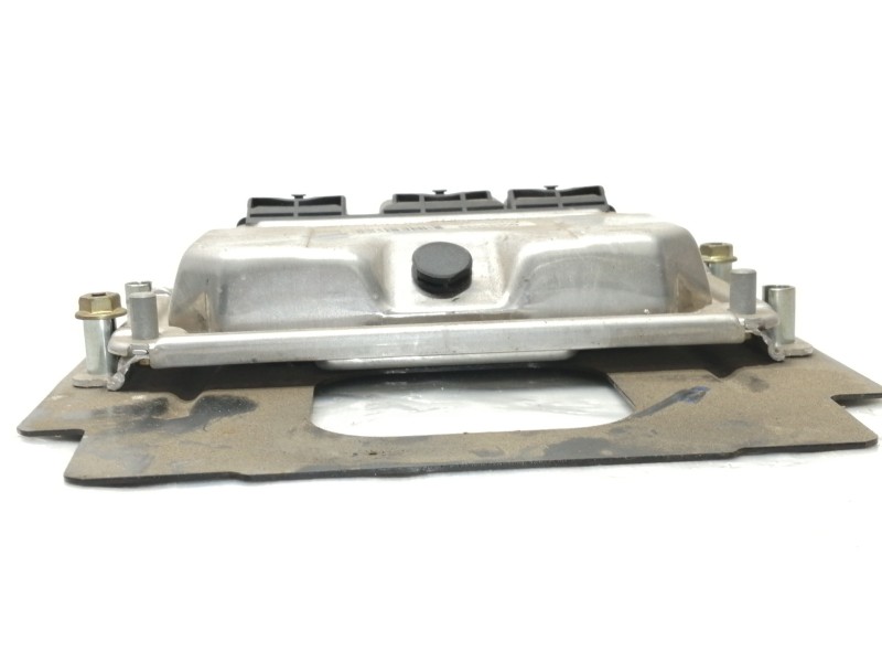 Recambio de centralita motor uce para peugeot 307 break / sw (s1) break xt referencia OEM IAM 0261206943  