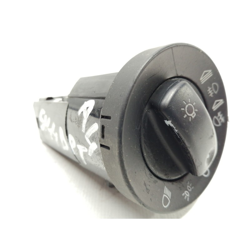 Recambio de mando luces para audi a4 avant (8e) 2.0 tdi referencia OEM IAM 8E0941531C  