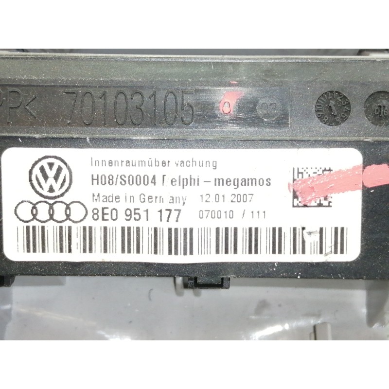 Recambio de luz interior para audi a4 avant (8e) 2.0 tdi referencia OEM IAM 8E0951177  