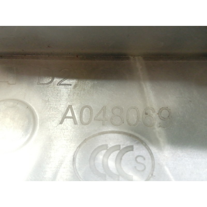 Recambio de cerradura puerta delantera derecha para peugeot 5008 confort referencia OEM IAM 3433502789  