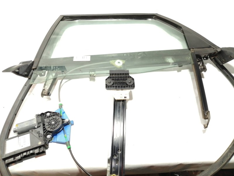 Recambio de elevalunas trasero izquierdo para audi a4 avant (8e) 2.0 tdi referencia OEM IAM 8E0959801E  