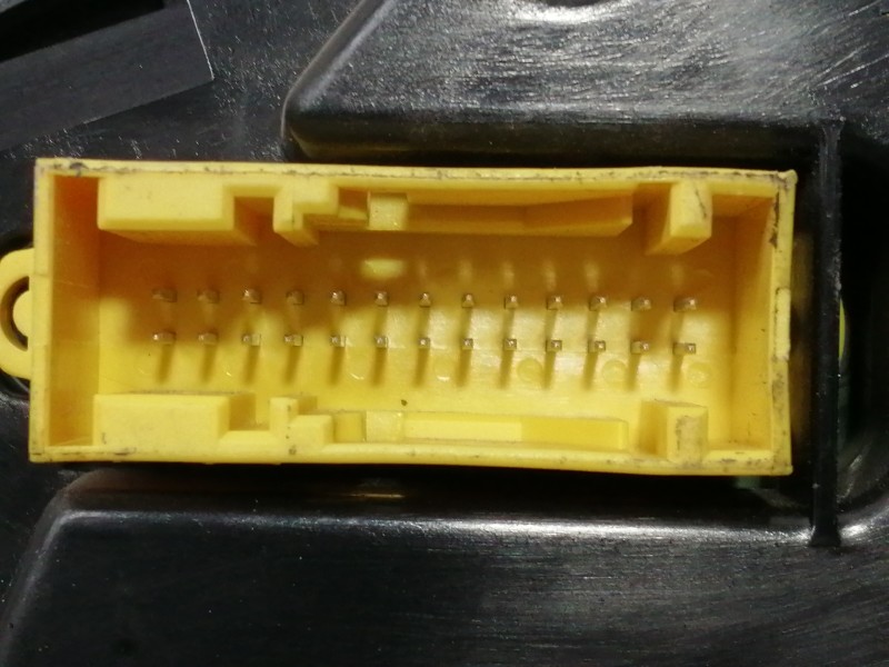 Recambio de cuadro instrumentos para peugeot 5008 confort referencia OEM IAM 9666174980  