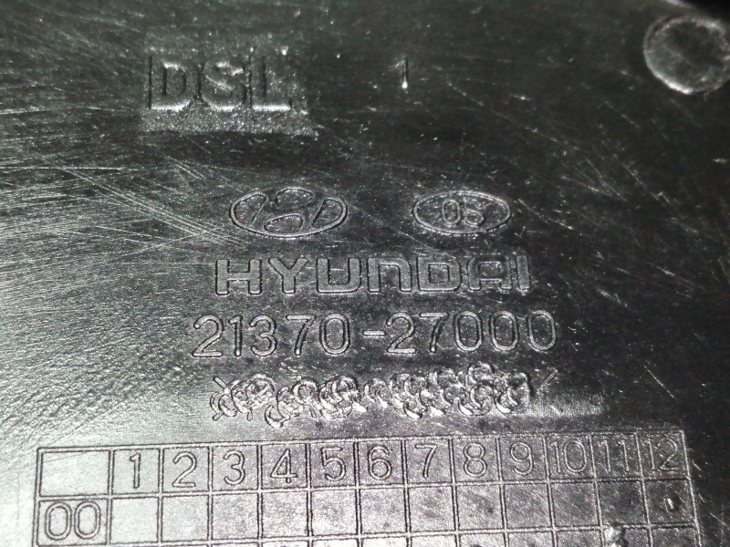 Recambio de tapa distribucion para hyundai santa fe (sm) 2.0 gls crdi referencia OEM IAM 2136027000  