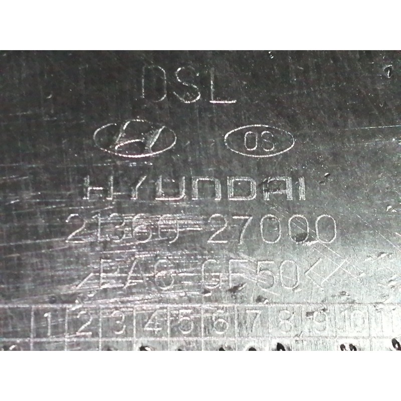 Recambio de tapa distribucion para hyundai santa fe (sm) 2.0 gls crdi referencia OEM IAM 2136027000  