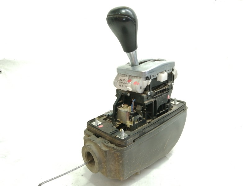 Recambio de palanca cambio para audi a4 avant (8e) 2.0 tdi referencia OEM IAM 8E2713111  