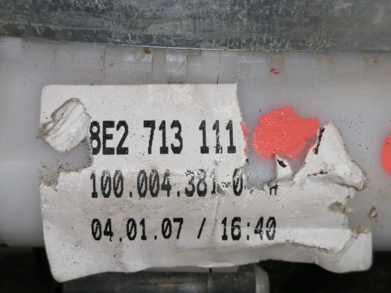 Recambio de palanca cambio para audi a4 avant (8e) 2.0 tdi referencia OEM IAM 8E2713111  