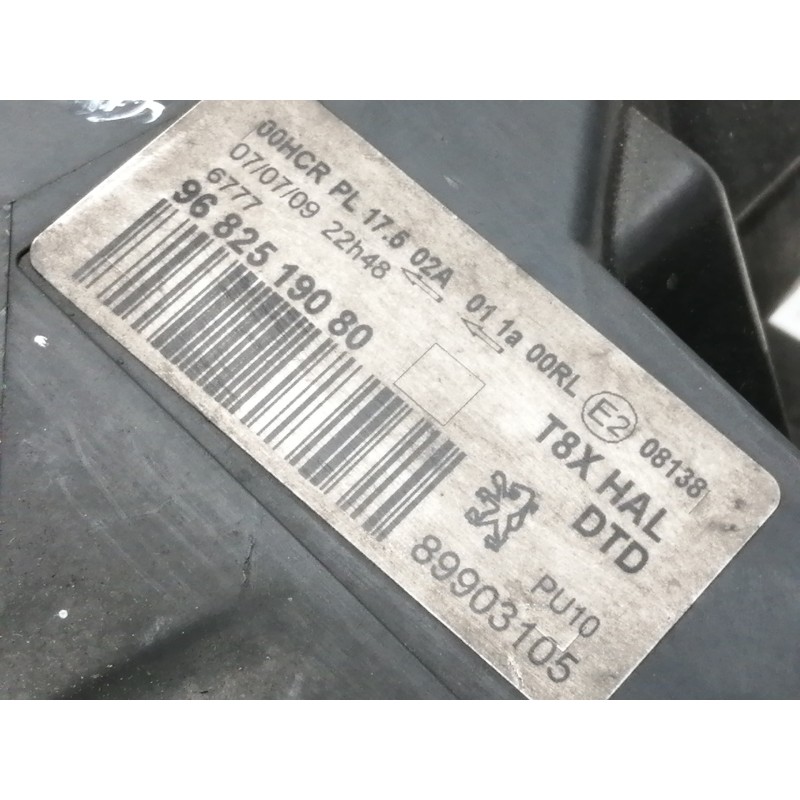 Recambio de faro derecho para peugeot 5008 confort referencia OEM IAM 9682519080  