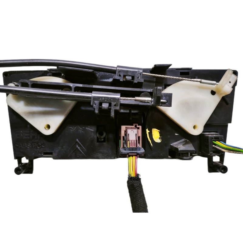 Recambio de mando calefaccion / aire acondicionado para peugeot 5008 confort referencia OEM IAM 400017003 N6008001 