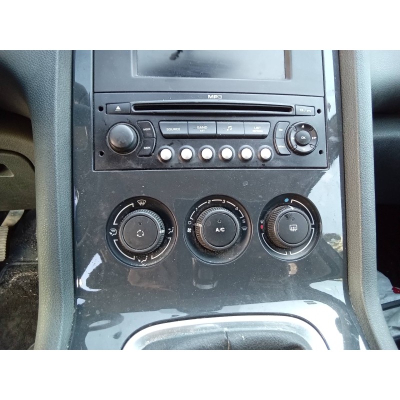 Recambio de mando calefaccion / aire acondicionado para peugeot 5008 confort referencia OEM IAM 400017003 N6008001 