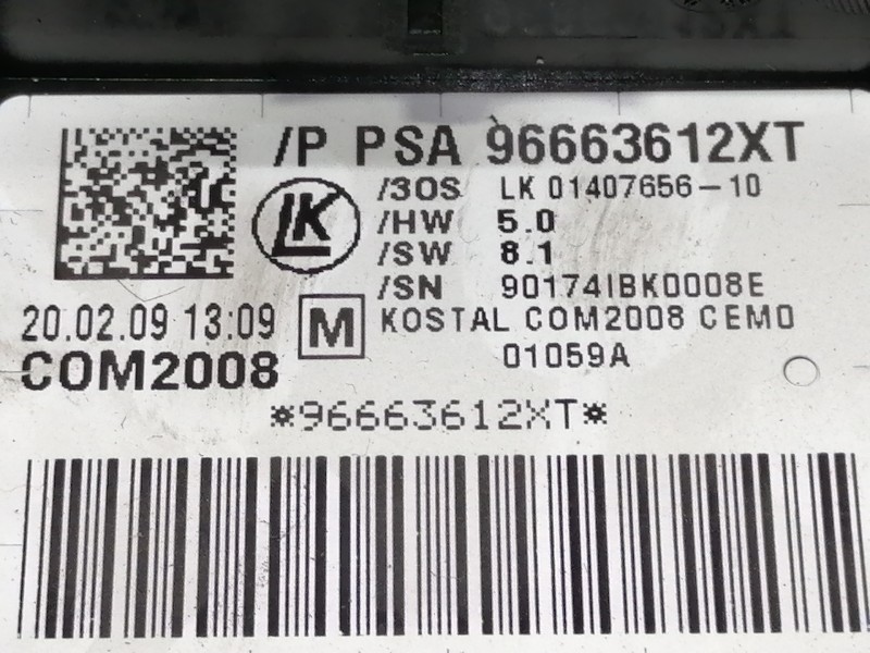 Recambio de mando multifuncion para peugeot 5008 confort referencia OEM IAM 96663612XT  