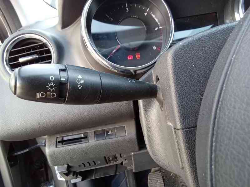 Recambio de mando multifuncion para peugeot 5008 confort referencia OEM IAM 96663612XT  