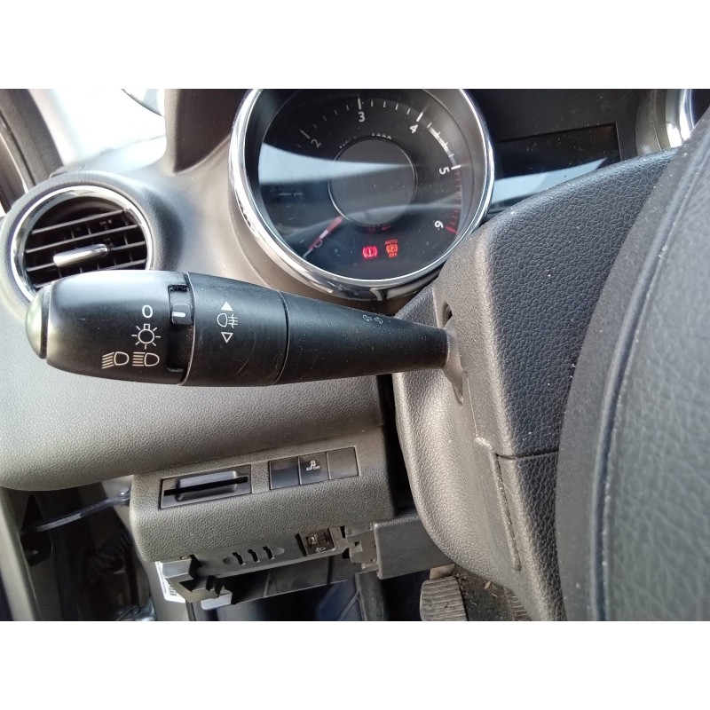 Recambio de mando multifuncion para peugeot 5008 confort referencia OEM IAM 96663612XT  