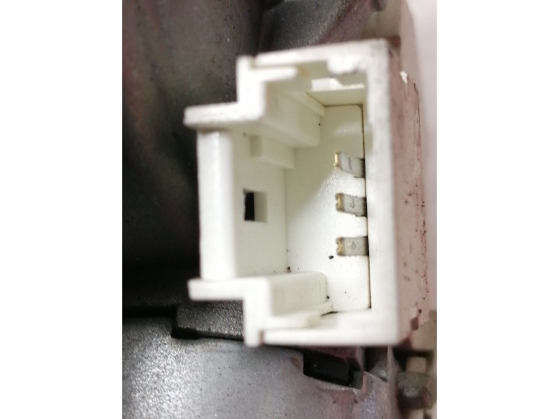 Recambio de motor limpia trasero para peugeot 5008 confort referencia OEM IAM 9680477480  