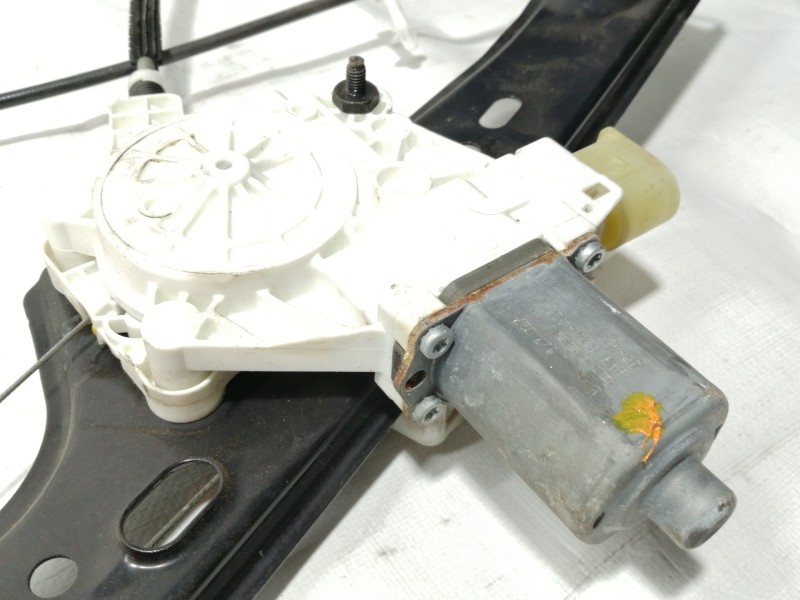 Recambio de elevalunas delantero izquierdo para bmw serie 3 berlina (e90) 320d referencia OEM IAM 996624101  