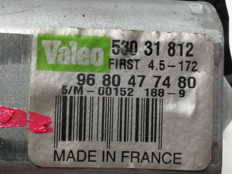 Recambio de motor limpia trasero para peugeot 5008 confort referencia OEM IAM 9680477480  