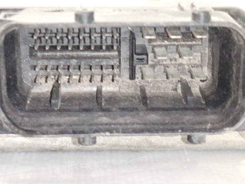 Recambio de centralita motor uce para nissan micra (k12e) acenta referencia OEM IAM MEC32040F3  