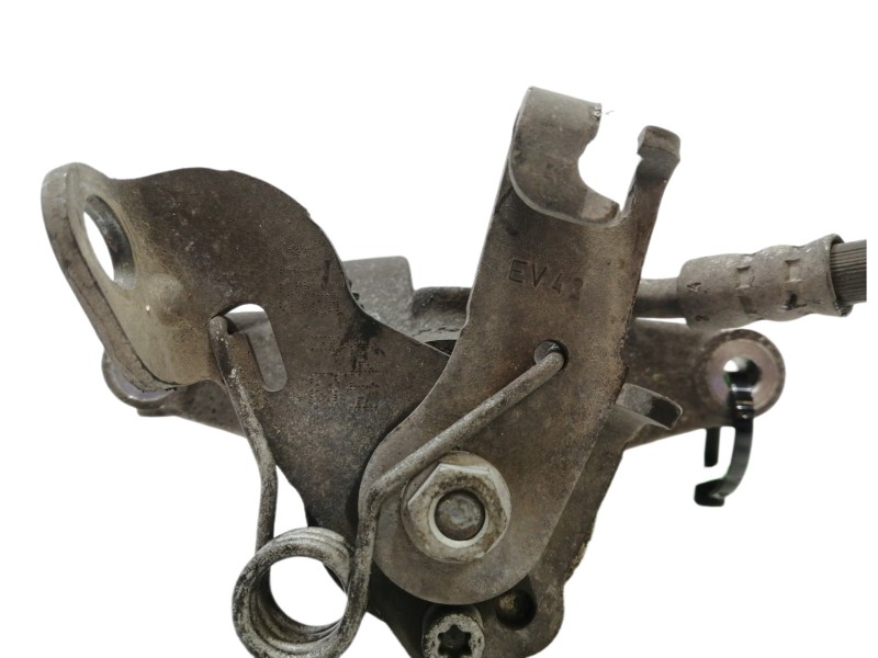 Recambio de pinza freno trasera derecha para opel insignia berlina cosmo referencia OEM IAM   