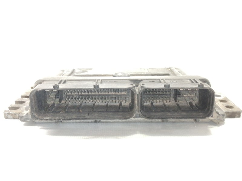 Recambio de centralita motor uce para nissan micra (k12e) acenta referencia OEM IAM MEC32040F3  