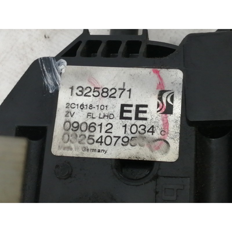 Recambio de cerradura puerta delantera izquierda para opel meriva b cosmo referencia OEM IAM 13258271  