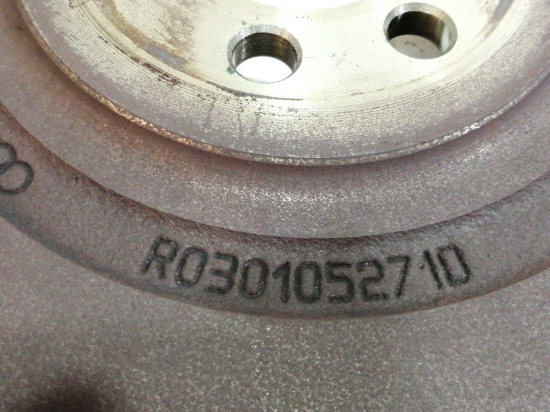 Recambio de volante motor para audi a3 (8p) 1.6 fsi ambiente referencia OEM IAM R0301052710  