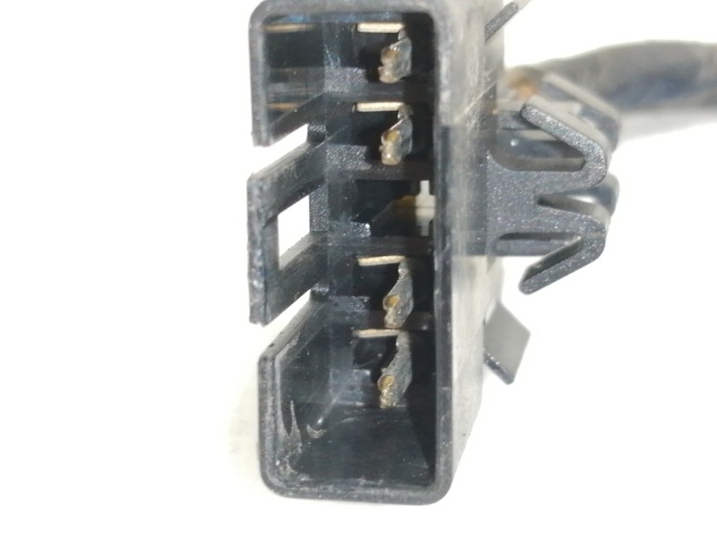 Recambio de mando elevalunas trasero derecho para opel frontera a básico referencia OEM IAM 90318942  