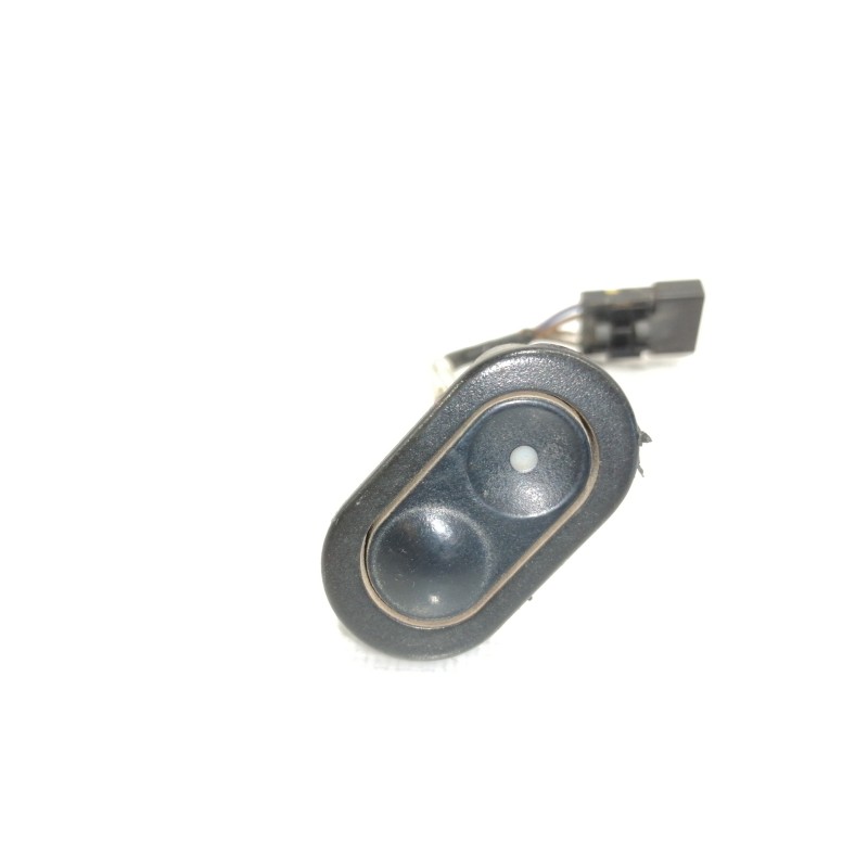 Recambio de mando elevalunas trasero derecho para opel frontera a básico referencia OEM IAM 90318942  