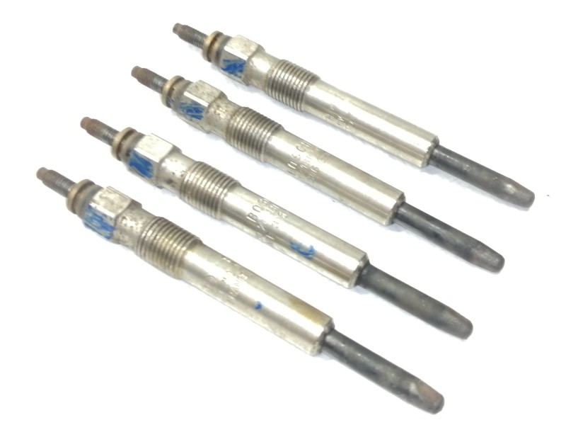 Recambio de calentadores para ford focus berlina (cap) ambiente (d) referencia OEM IAM 0250202131  