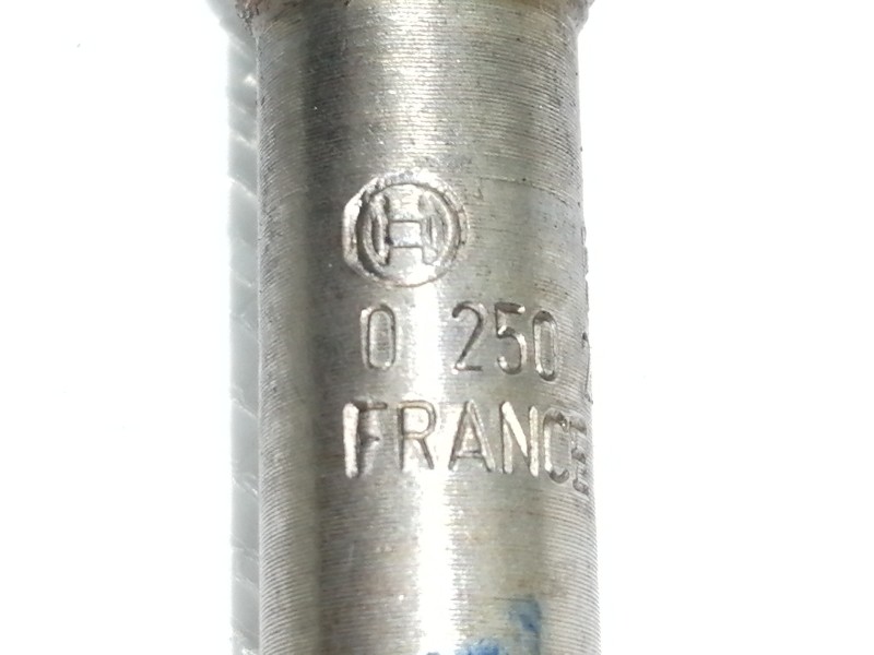 Recambio de calentadores para ford focus berlina (cap) ambiente (d) referencia OEM IAM 0250202131  