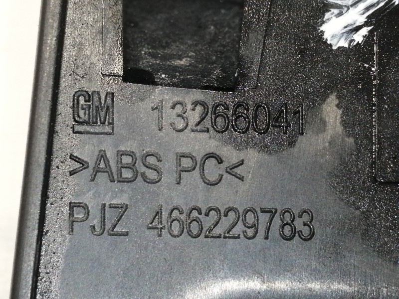 Recambio de mando elevalunas delantero derecho para opel meriva b cosmo referencia OEM IAM 13301888  