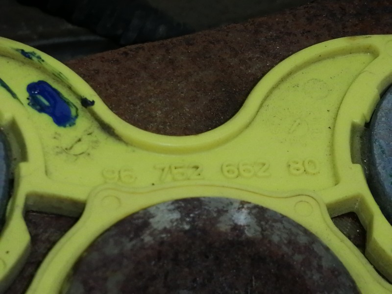 Recambio de mangueta trasera izquierda para opel crossland x edition referencia OEM IAM 9675266280  