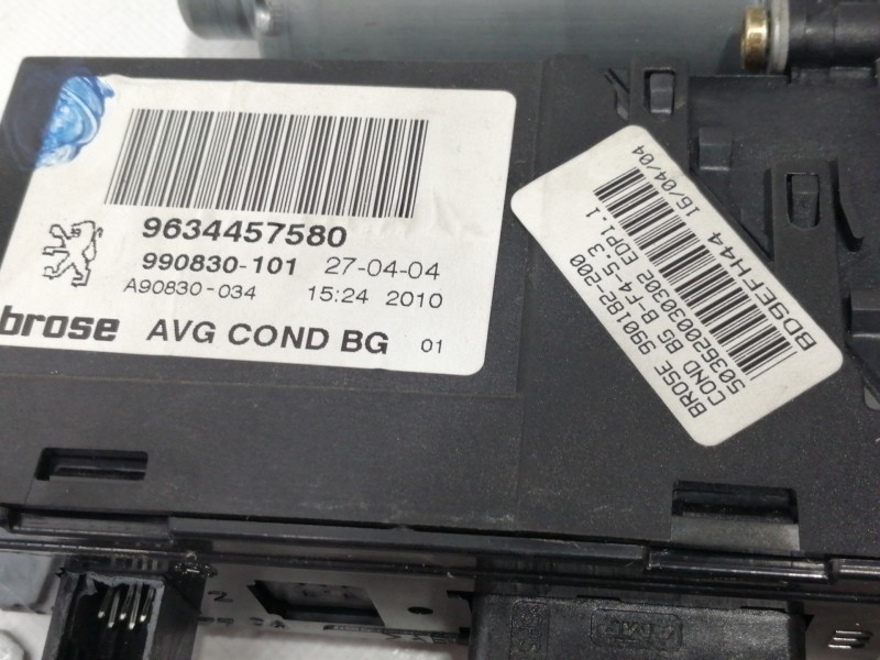 Recambio de elevalunas delantero izquierdo para peugeot 307 break/sw (s2) sw referencia OEM IAM 9634457580  