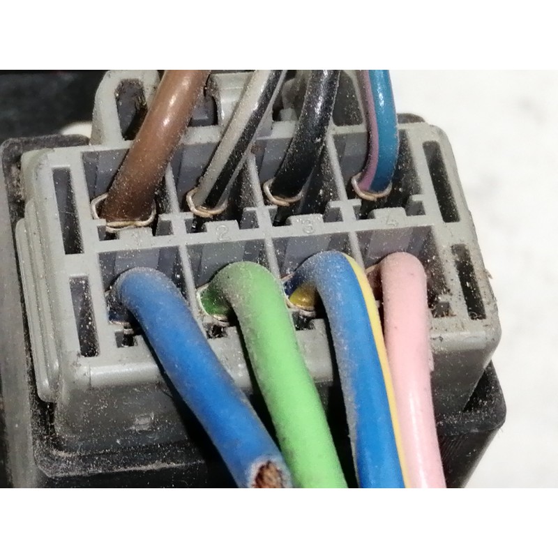 Recambio de mando elevalunas delantero derecho para volvo s40 berlina 1.9 d+ (85kw) referencia OEM IAM 30889753  