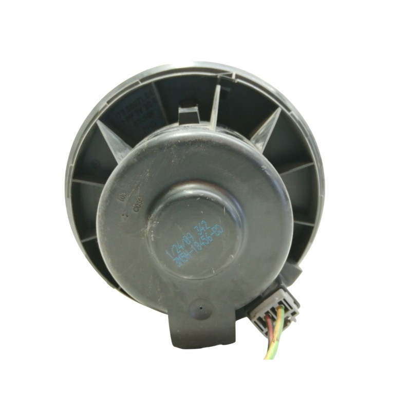 Recambio de ventilador calefaccion para ford kuga (cbv) titanium referencia OEM IAM 3M5H18456BD  
